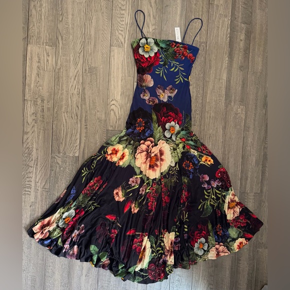 Alice + Olivia Augusta Floral Stretch Maxi Dress Strapless Gown Sz 0 NWT 895$ - Picture 11 of 16